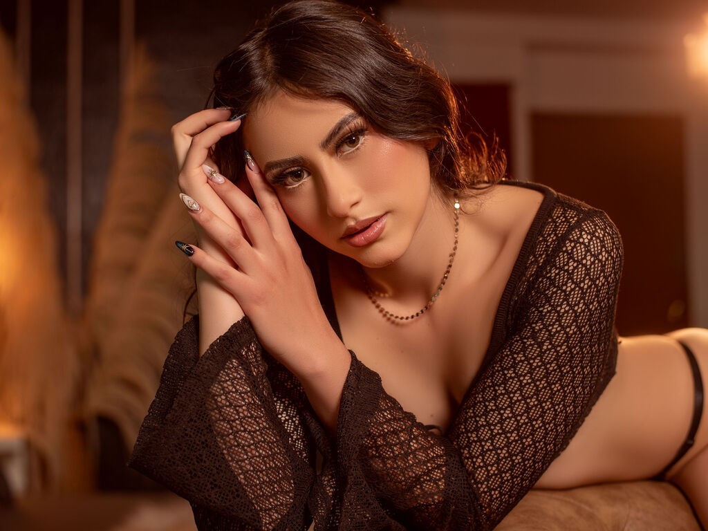 Zoemendoza's profile - Image n°0