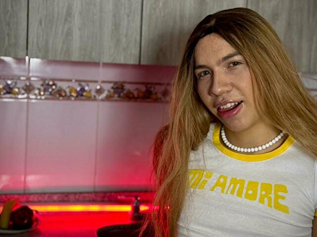 ZoeRey's profile - Image n°11