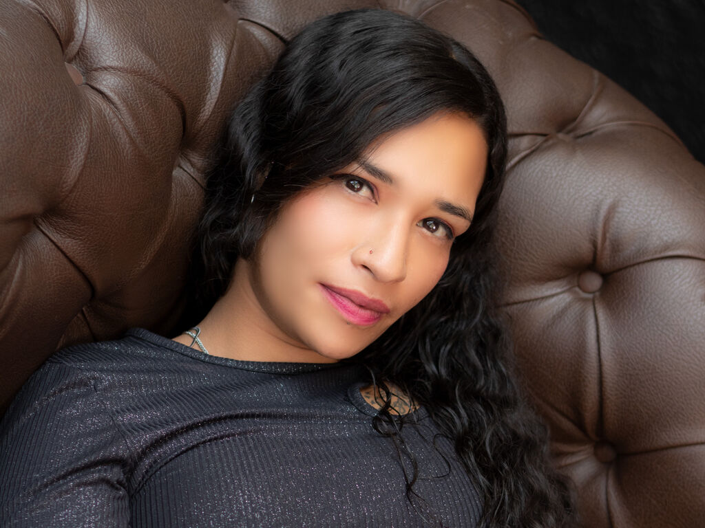 Zoeymoretti's profile - Image n°1