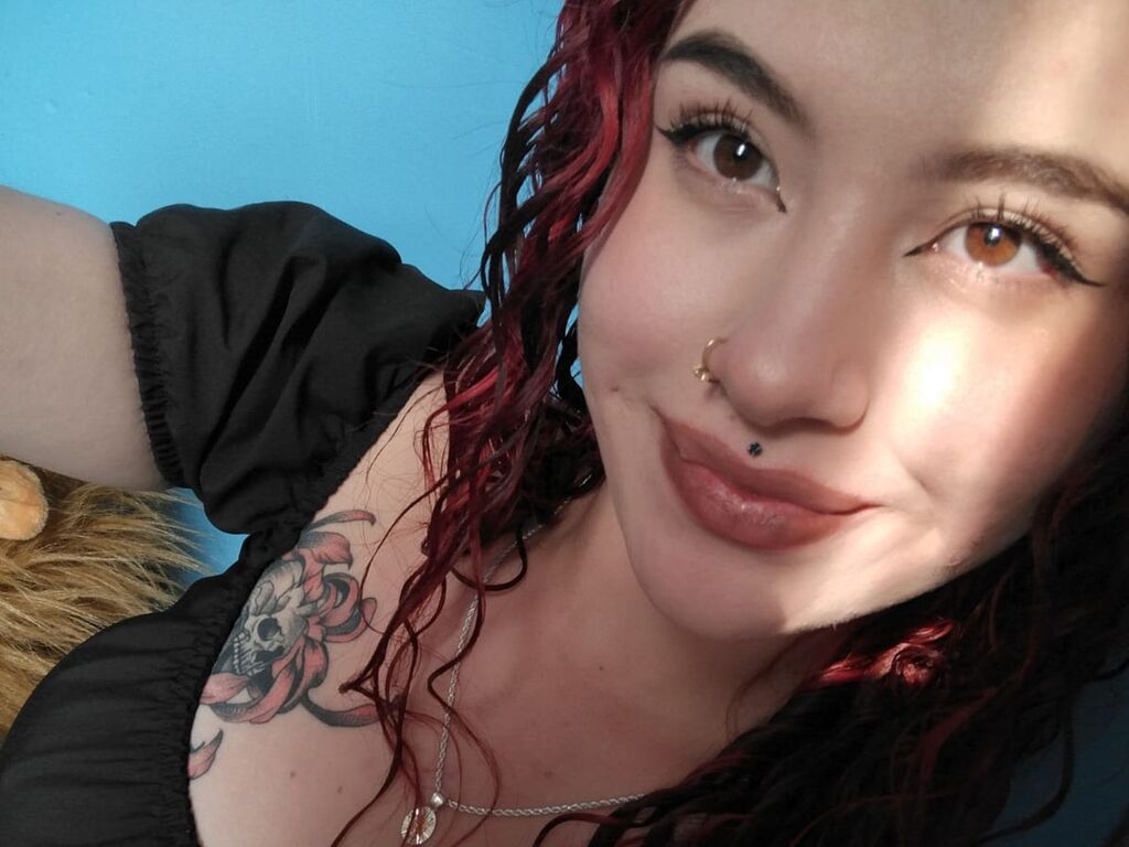 Zoeypeterson's profile - Image n°0