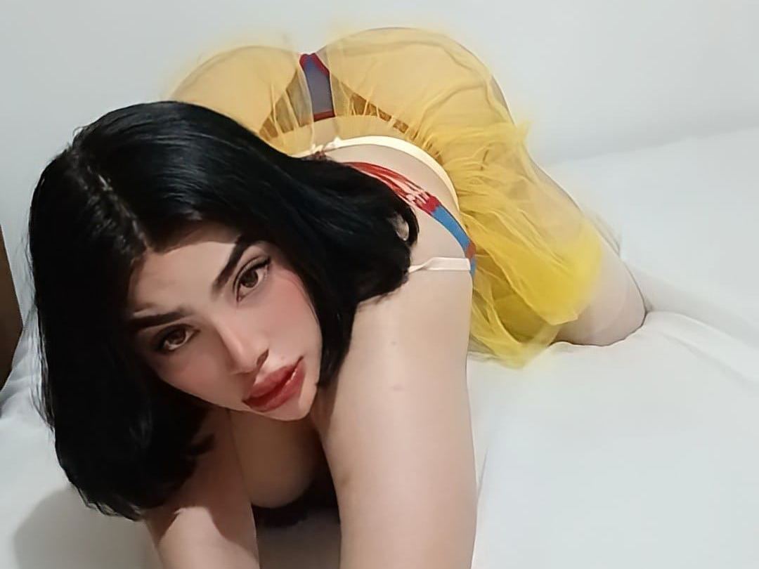 Zulyhoffman's profile - Image n°0